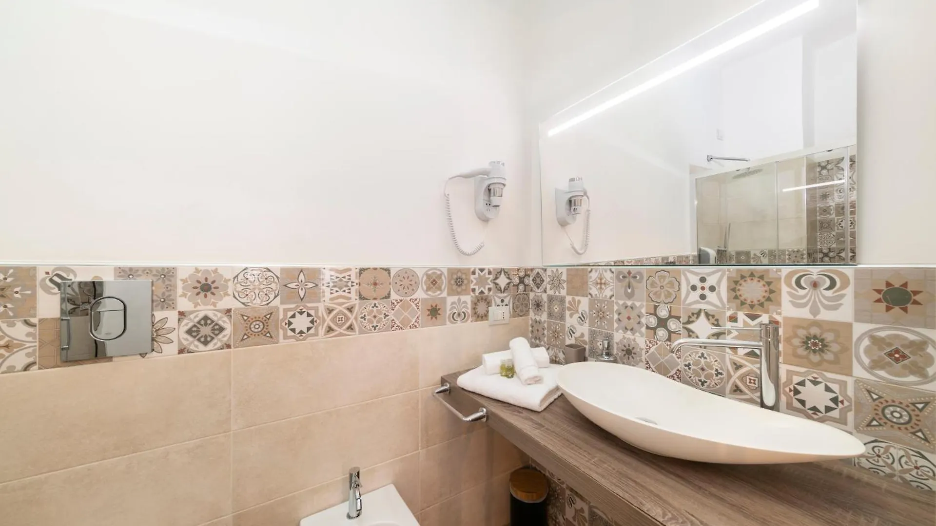 Ng Guest House L'Acquedotto Olbia 0*,  Italy